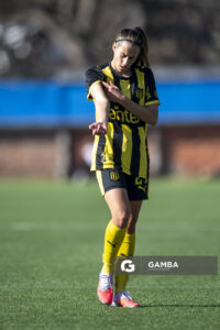 Manuela Olivera, de Peñarol, Campeonato Uruguayo Femenino. Parque Palermo.