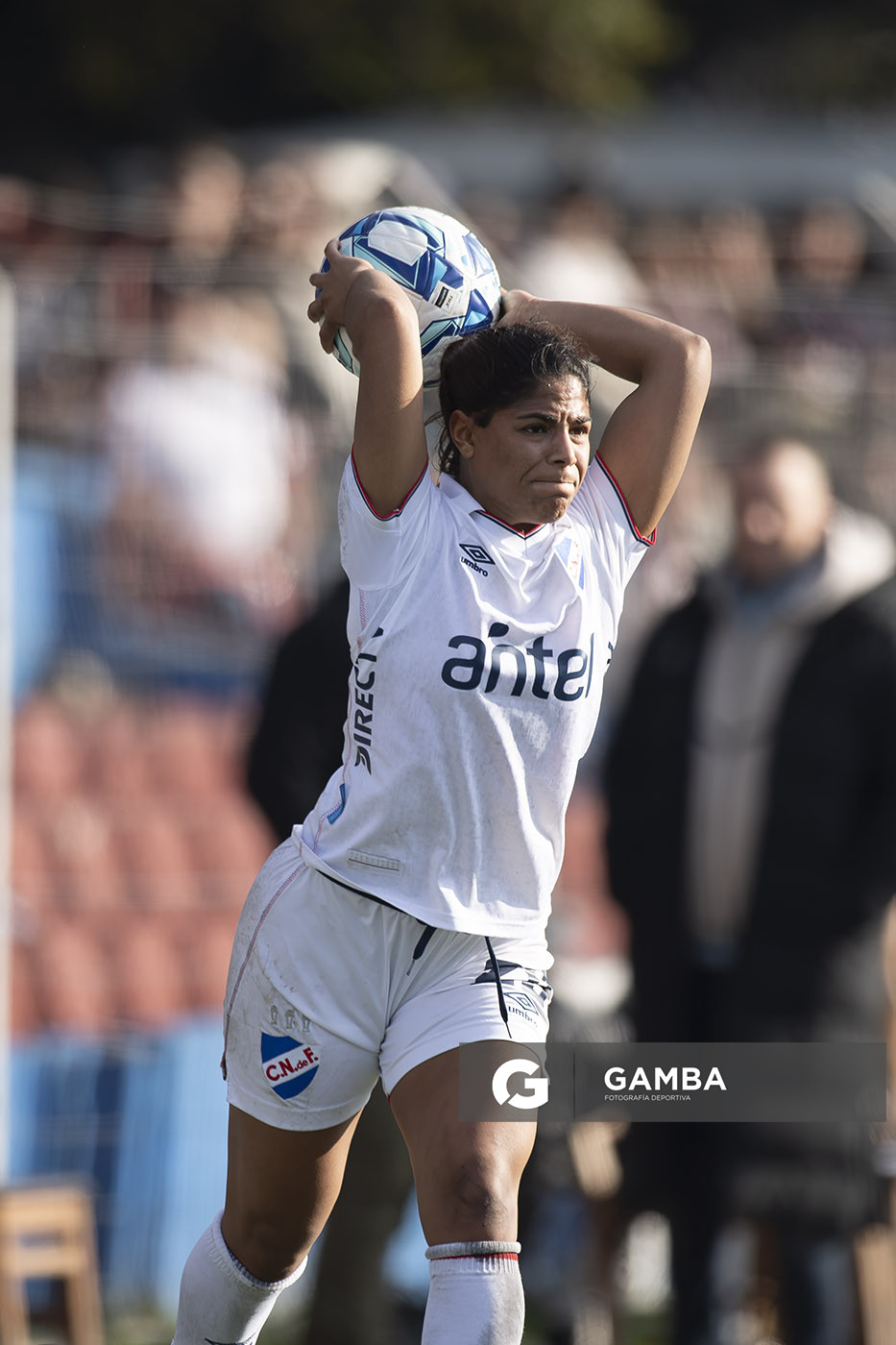 Maytel Costa, de Nacional, Campeonato Uruguayo Femenino. Parque Palermo.