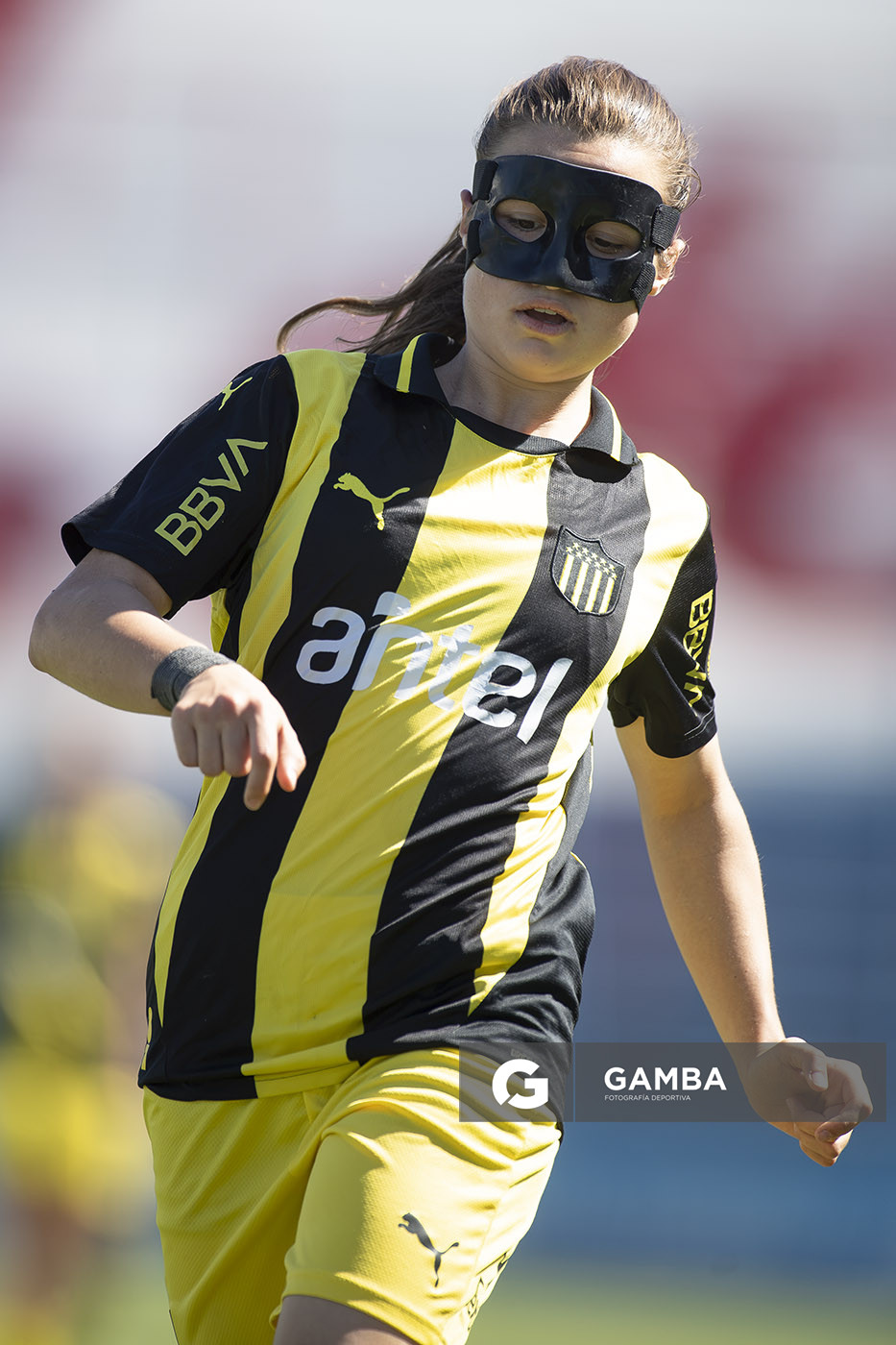 Carla Larrosa, de Peñarol, Campeonato Uruguayo de Fútbol Femenino. Estadio Gran Parque Central.