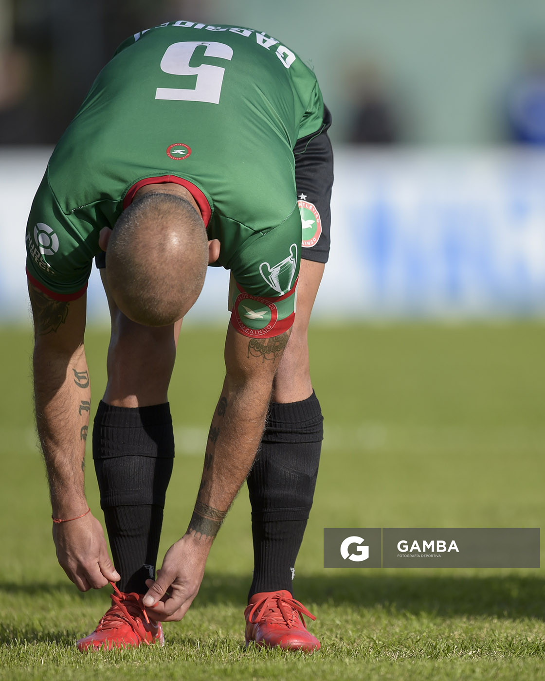 Denis Martín Larrosa, capitán de Ituzaingó, 18ª Copa Nacional de Clubes. Estadio Julia Pereira.