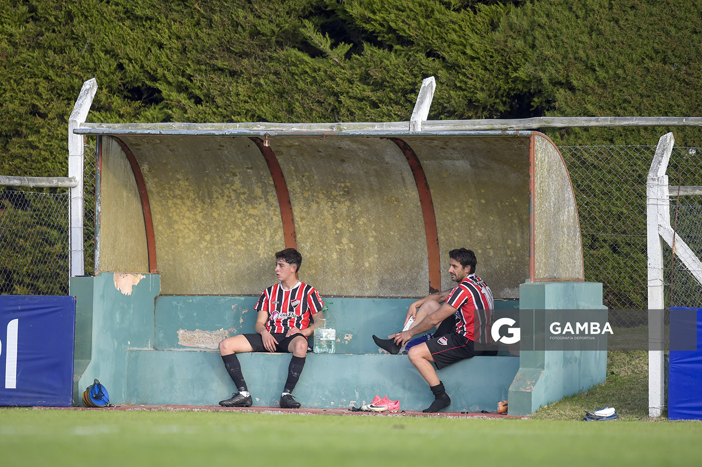 Franco Casanova y Carlos Otazú, de Barracas. 18ª Copa Nacional de Clubes. Estadio Julia Pereira.
