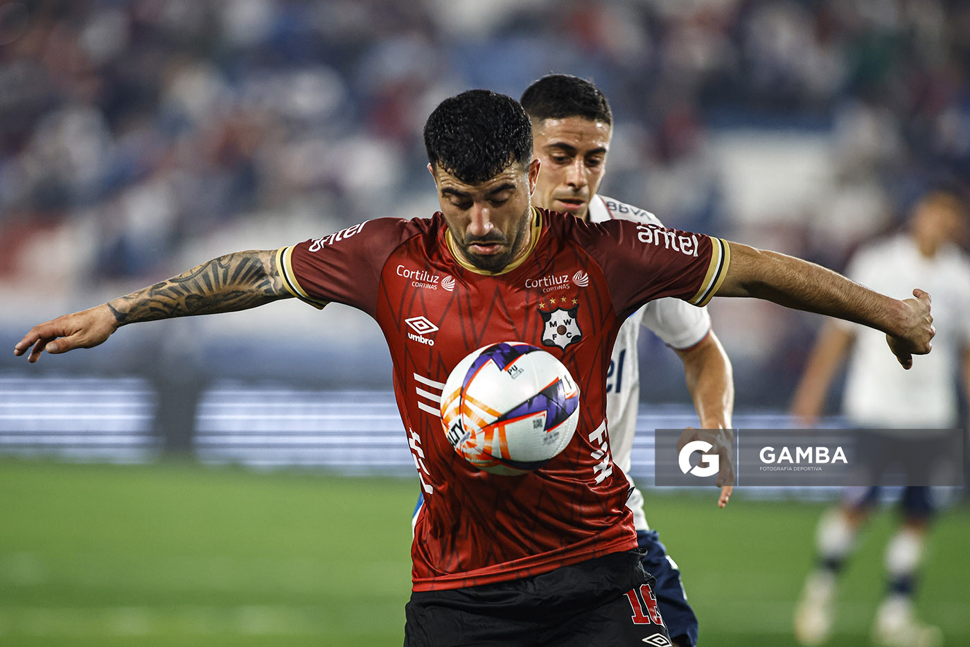 José Alberti, de Wanderers, Liga AUF Uruguaya. Estadio Gran Parque Central.