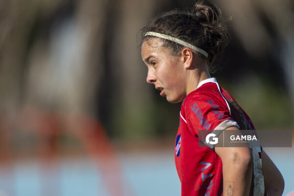 Martina Segovia, de Nacional, Campeonato Uruguayo Femenino. Estadio Julio César Abbadie.