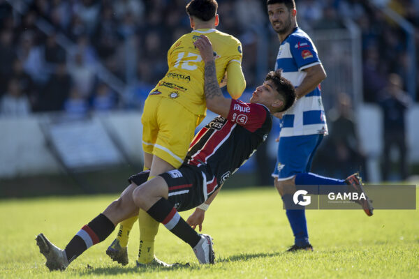 Gastón Hernández, golero de Libertad, 22ª Copa Nacional de Clubes.