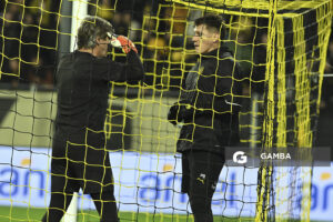 Washington Aguerre, golero de Peñarol, Liga AUF Uruguaya. Estadio Campeón del Siglo.