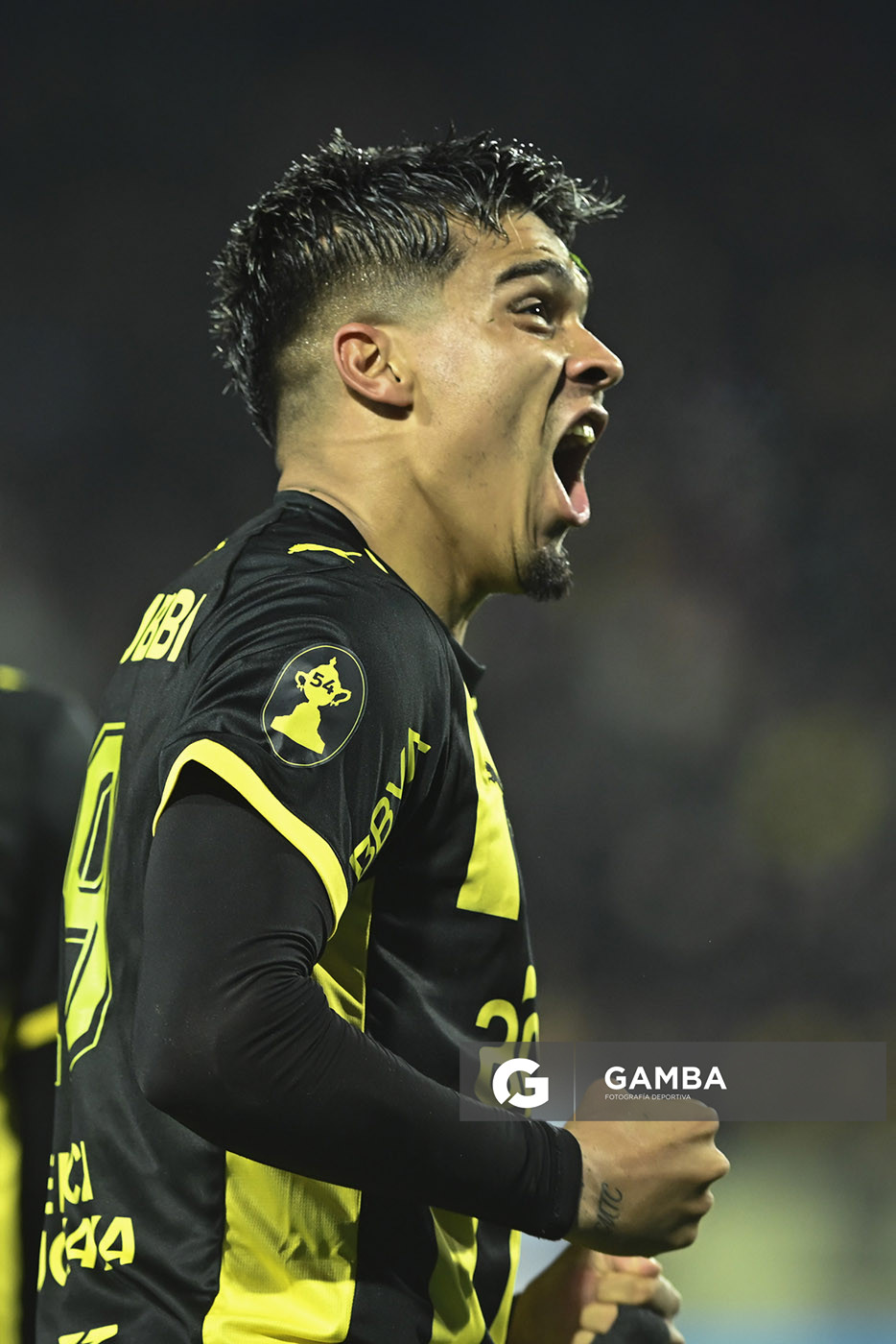 Matías Arezo, de Peñarol, Liga AUF Uruguaya. Estadio Campeón del Siglo.
