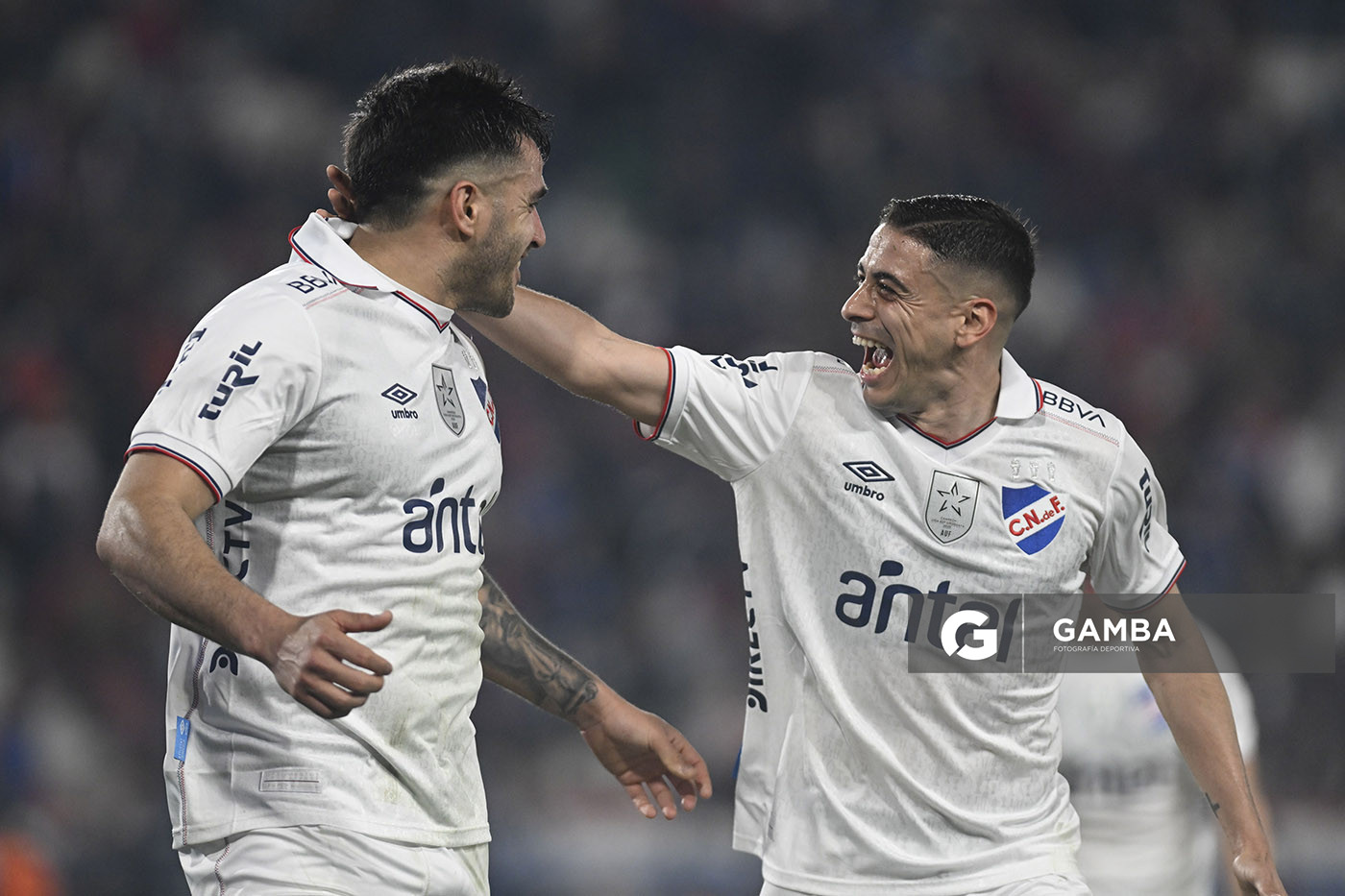 Maximiliano Gómez, de Nacional, Liga AUF Uruguaya. Estadio Gran Parque Central.