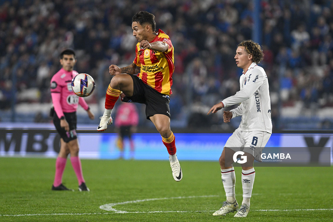 Emiliano Álvarez, de Progreso, Liga AUF Uruguaya. Estadio Gran Parque Central.