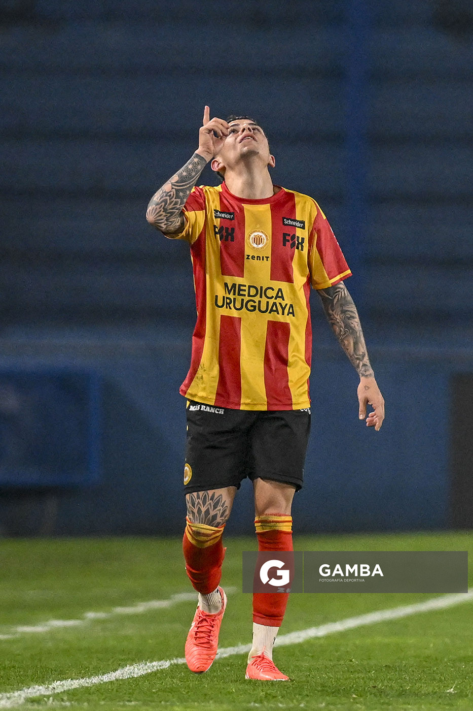 Facundo De León, de Progreso, Liga AUF Uruguaya. Estadio Gran Parque Central.