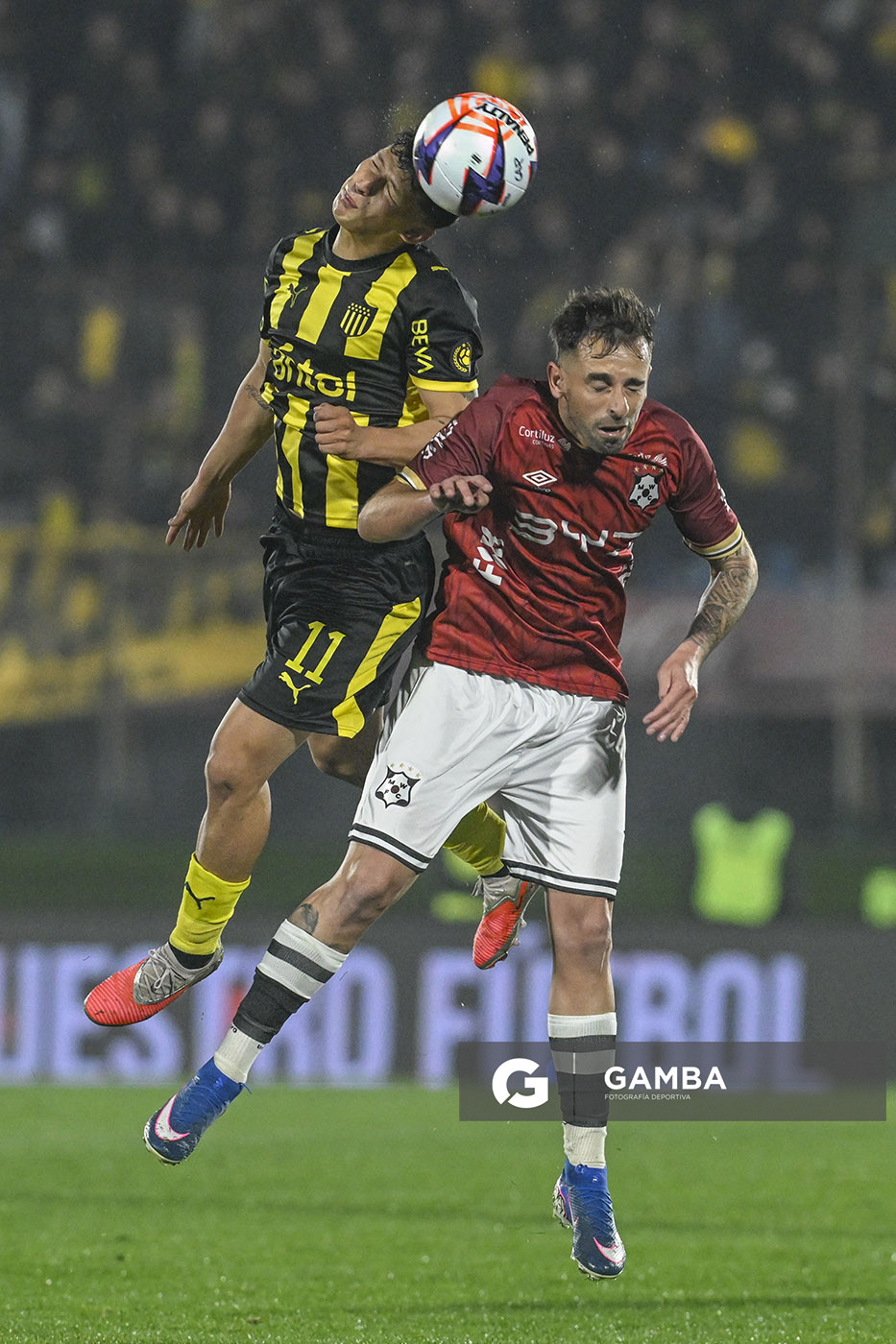 Leonel Jaime, de Peñarol, Liga AUF Uruguaya. Estadio Centenario.
