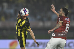 Javier Cabrera, de Peñarol, Liga AUF Uruguaya. Estadio Centenario.
