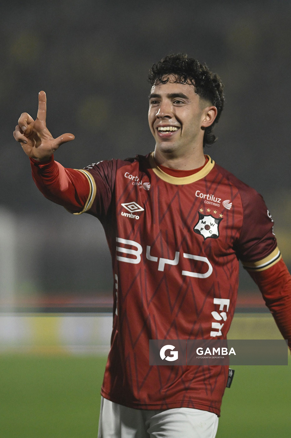 Luciano Cosentino, de Wanderers, Liga AUF Uruguaya. Estadio Centenario.