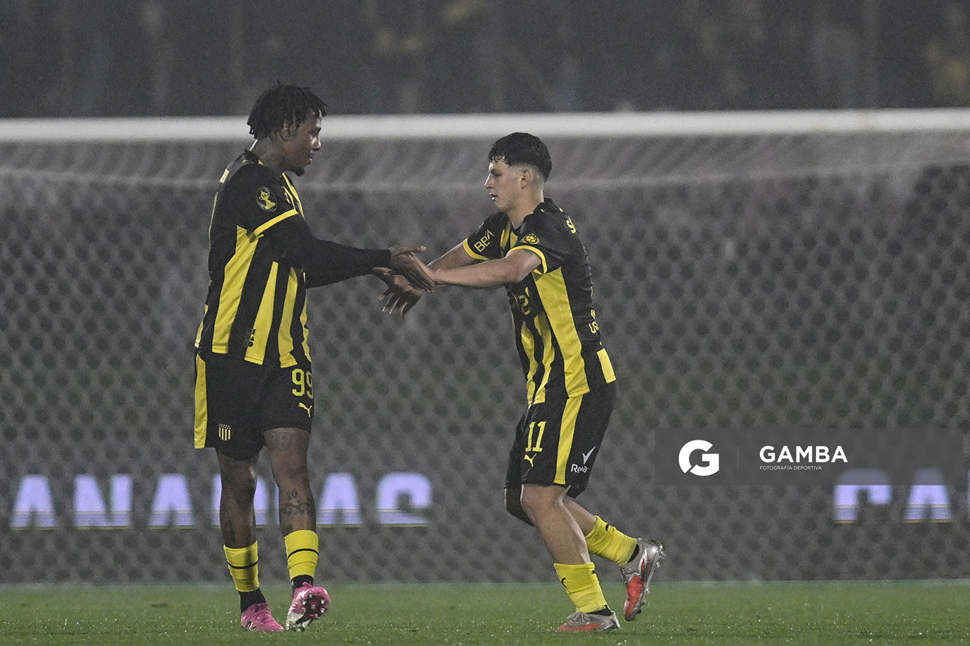Leonel Jaime, de Peñarol, Liga AUF Uruguaya. Estadio Centenario.