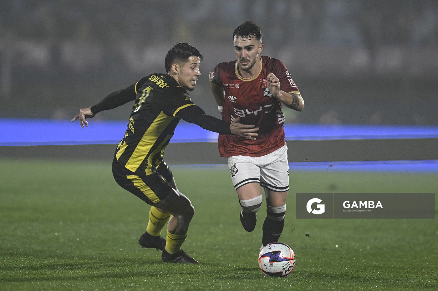 Nicolás Queiróz, de Wanderers, Liga AUF Uruguaya. Estadio Centenario.