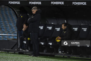 Diego Aguirre, director técnico de Peñarol, Liga AUF Uruguaya. Estadio Centenario.