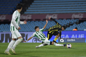 Cristian Leonel Jaime, de Peñarol, Liga AUF Uruguaya. Estadio Centenario.