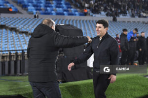 Mathías Corujo, director técnico de Wanderers, Liga AUF Uruguaya. Estadio Centenario.