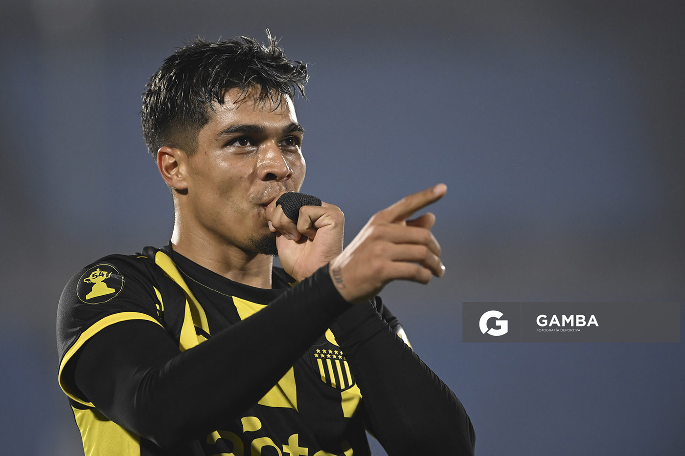 Matías Arezo, de Peñarol, Liga Auf Uruguaya. Estadio Centenario.