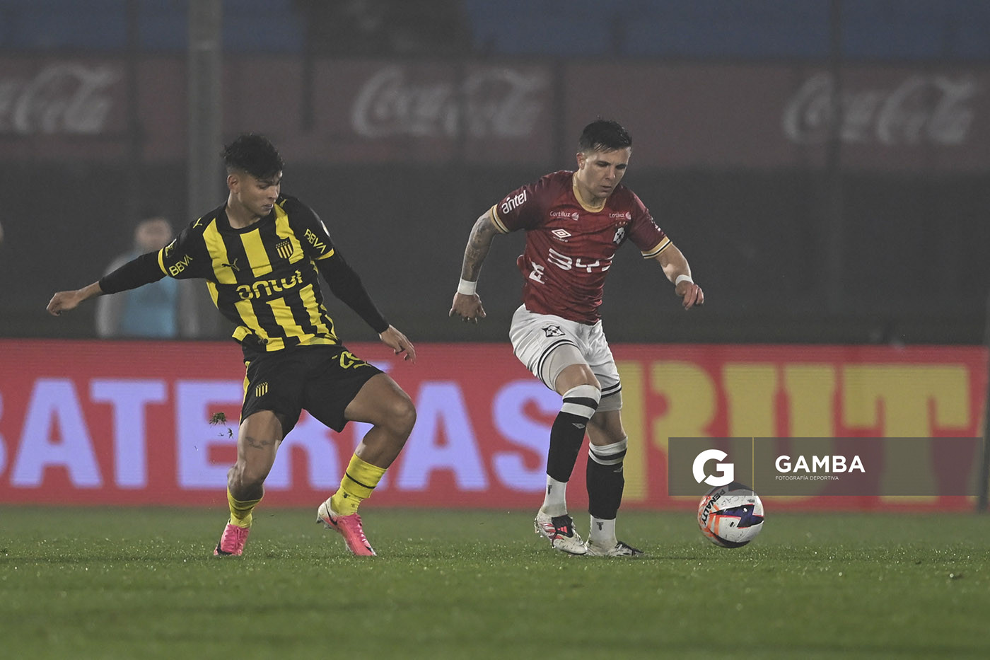 Nahuel Furtado, de Wanderers, Liga Auf Uruguaya. Estadio Centenario.