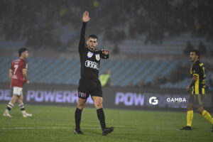 Mathías de Armas, árbitro central, Liga Auf Uruguaya. Estadio Centenario.