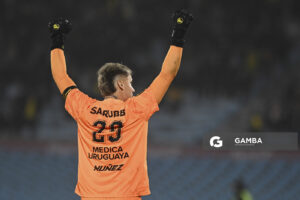 Washington Aguerre, golero de Peñarol, Liga Auf Uruguaya. Estadio Centenario.