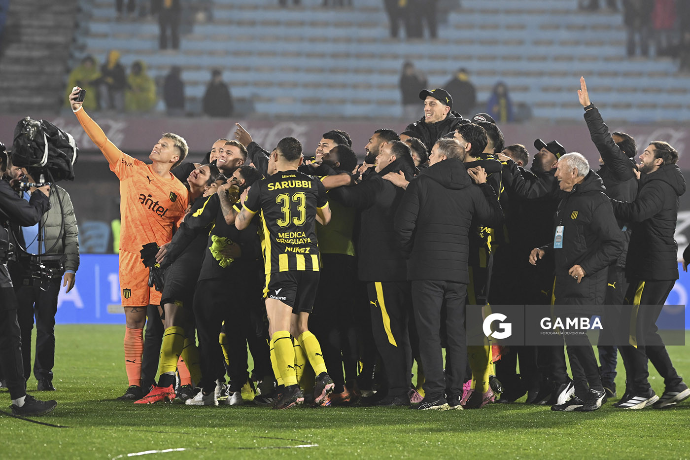Washington Aguerre, golero de Peñarol, Liga Auf Uruguaya. Estadio Centenario.