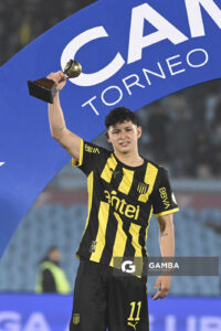 Leonel Jaime, de Peñarol, Liga Auf Uruguaya. Estadio Centenario.