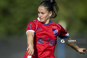 Alison Latua, de Nacional, Campeonato Uruguayo Femenino. Estadio Julio César Abbadie.