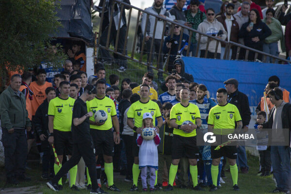 Matías Schneider, árbitro central, 22ª Copa Nacional de Clubes.