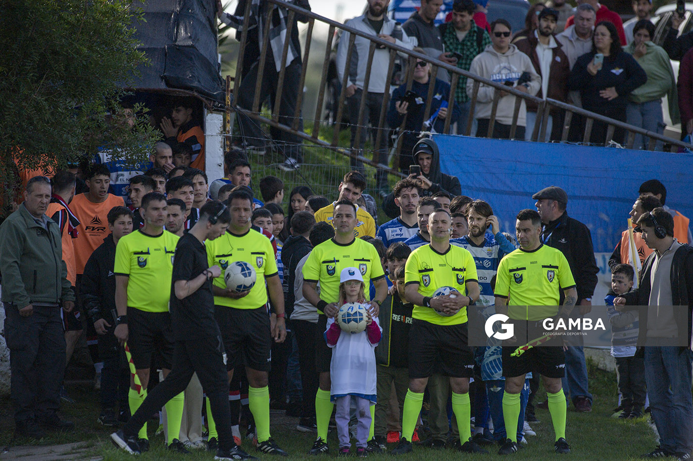 Matías Schneider, árbitro central, 22ª Copa Nacional de Clubes.
