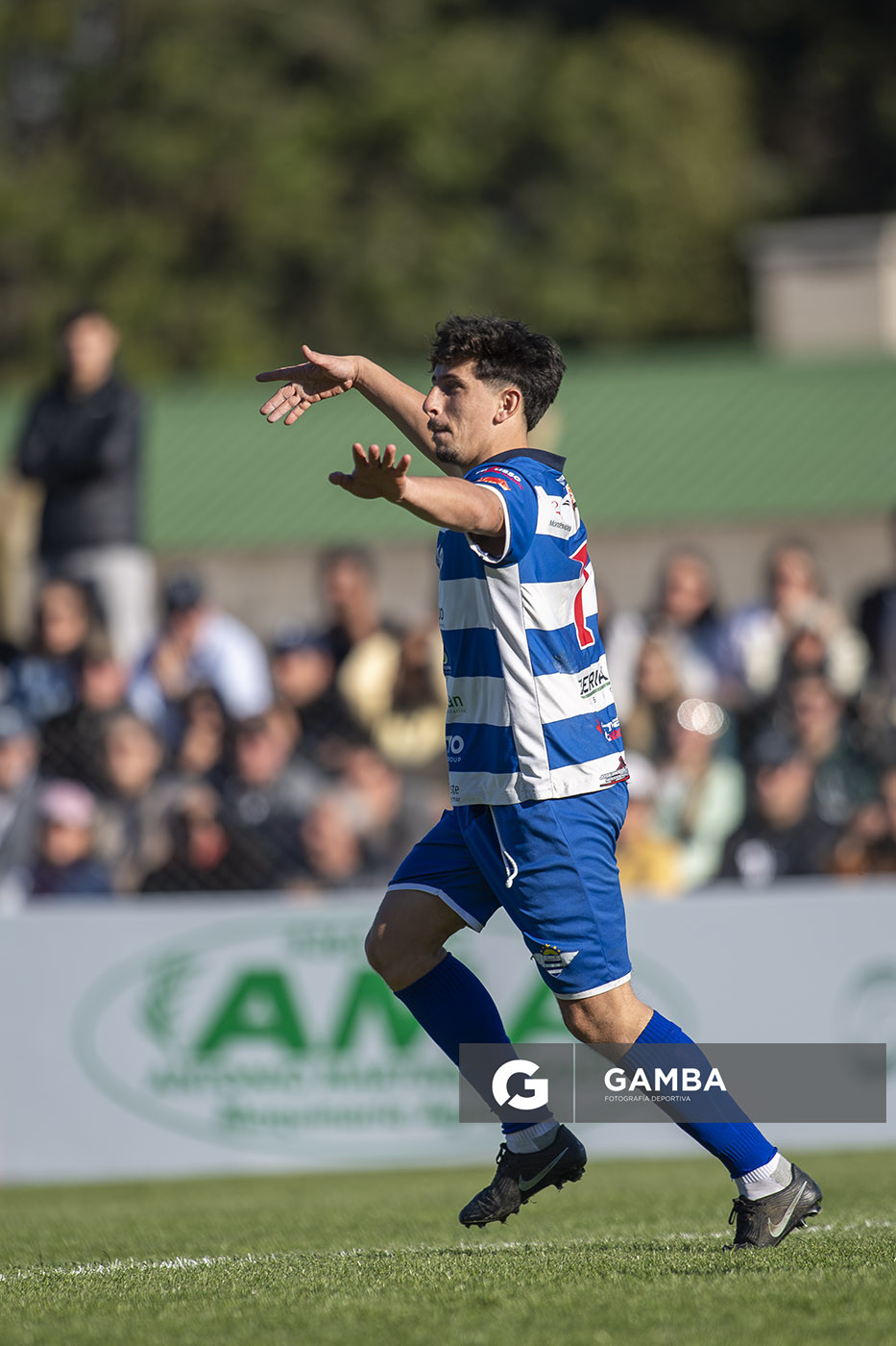 Matías Tavares, de Libertad, 22ª Copa Nacional de Clubes.