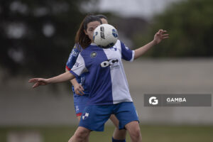 Dahiana Sequeira, de Granjeros, Campeonato Minuano Femenino. Estadio Juan Antonio Lavalleja.