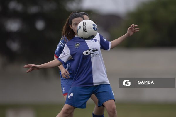 Dahiana Sequeira, de Granjeros, Campeonato Minuano Femenino. Estadio Juan Antonio Lavalleja.