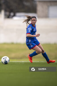 Nicol Valles, de Lito, Campeonato Minuano Femenino. Estadio Juan Antonio Lavalleja.