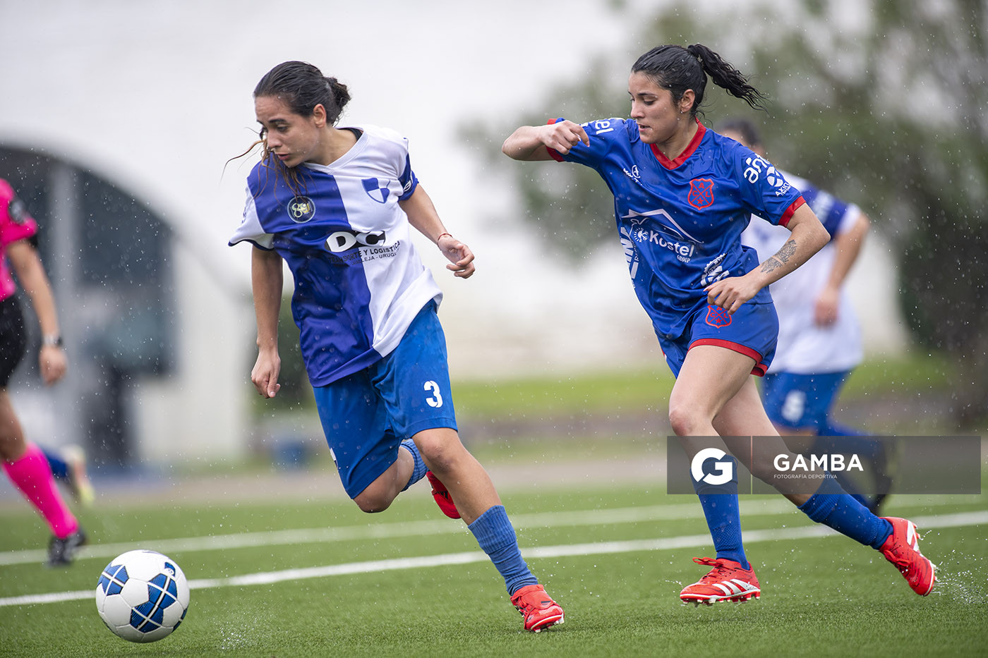 Daiana Pelúa, de Granjeros, Campeonato Minuano Femenino. Estadio Juan Antonio Lavalleja.