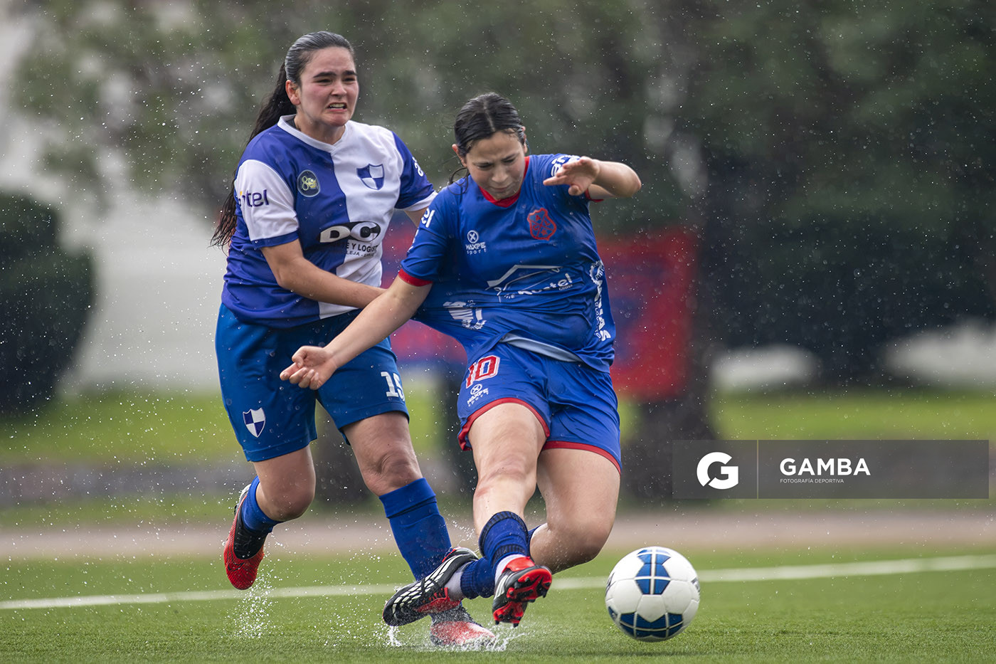 Malena Fernández, de Lito, Campeonato Minuano Femenino. Estadio Juan Antonio Lavalleja.