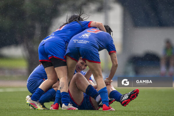 Malena Fernández, de Lito, Campeonato Minuano Femenino. Estadio Juan Antonio Lavalleja.