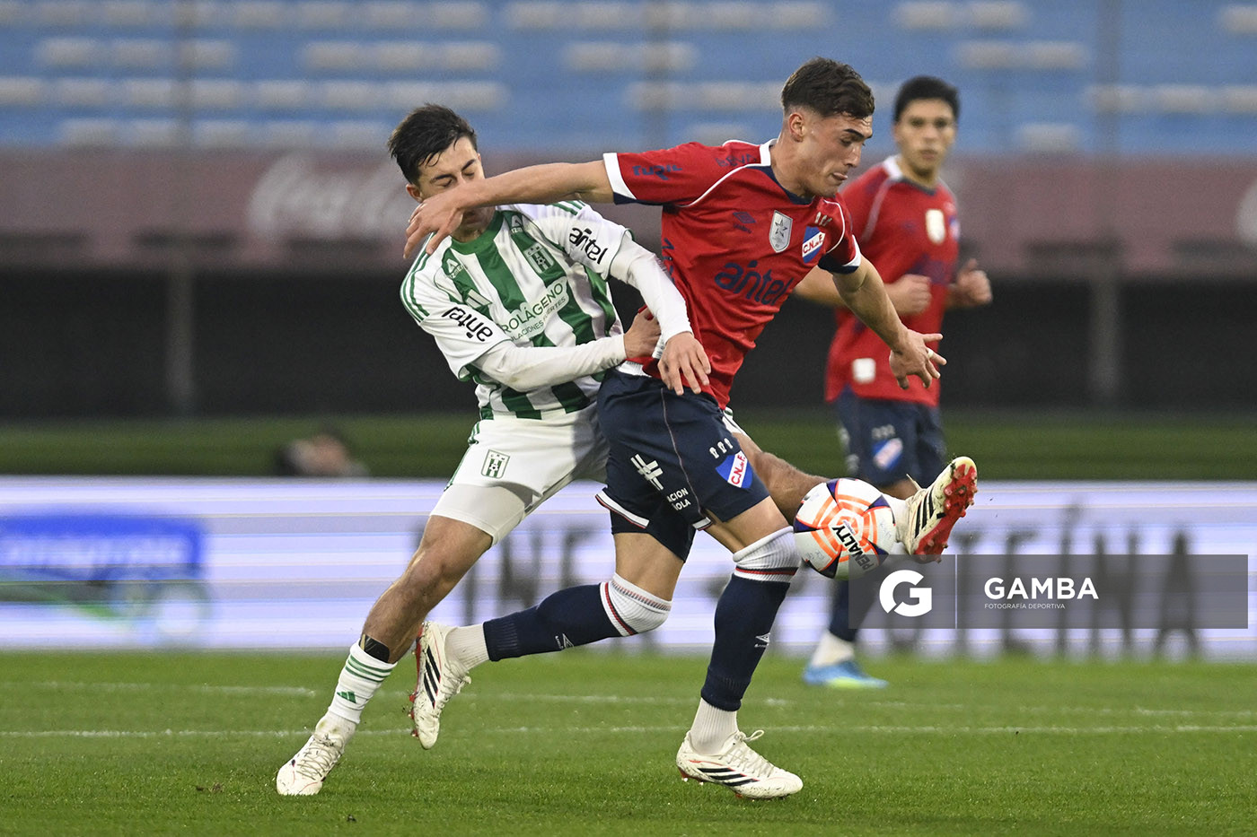 Santiago Silva, de Nacional, Liga AUF Uruguaya. Estadio Centenario.