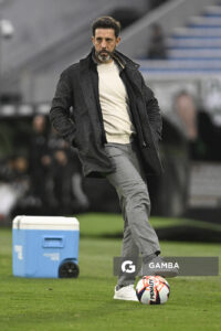 Jorge Bava, director técnico de Nacional, Liga AUF Uruguaya. Estadio Centenario.
