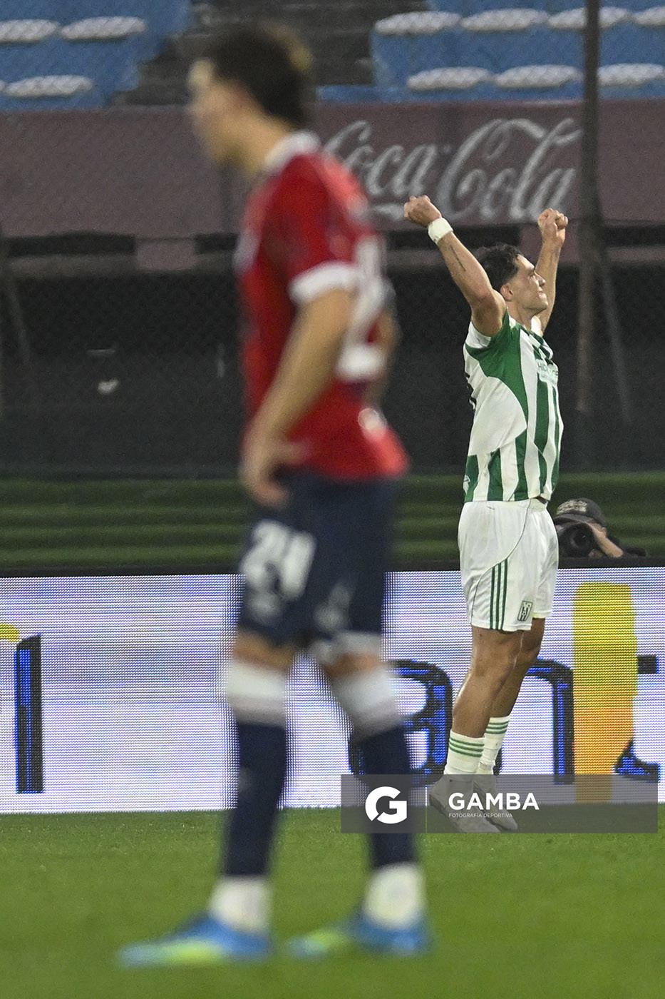 Tomás Habib, de Racing, Liga AUF Uruguaya. Estadio Centenario.