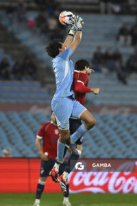 Federico Varese, golero de Racing, Liga AUF Uruguaya. Estadio Centenario.