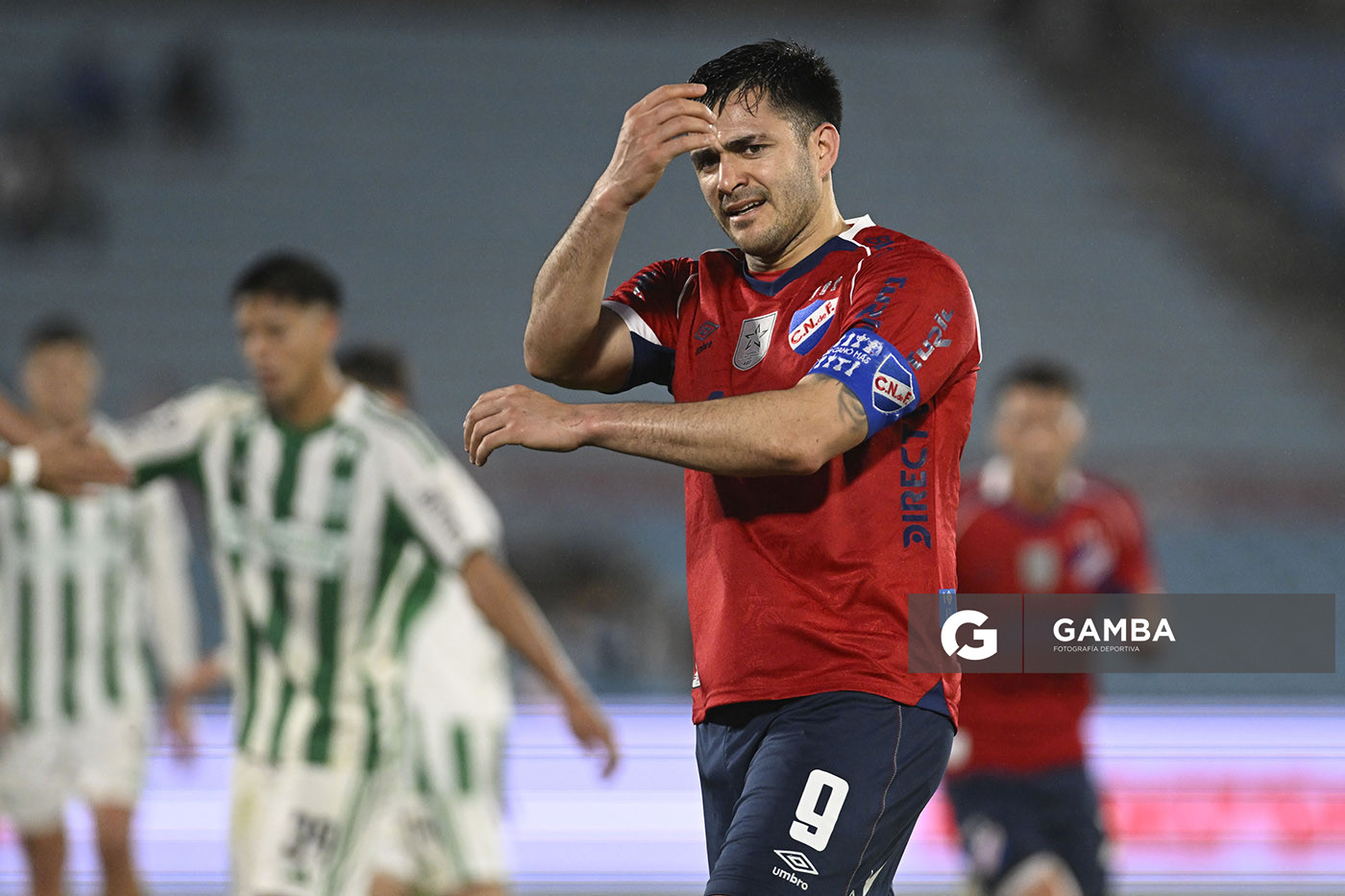 Maximiliano Gómez, de Nacional, Liga AUF Uruguaya. Estadio Centenario.