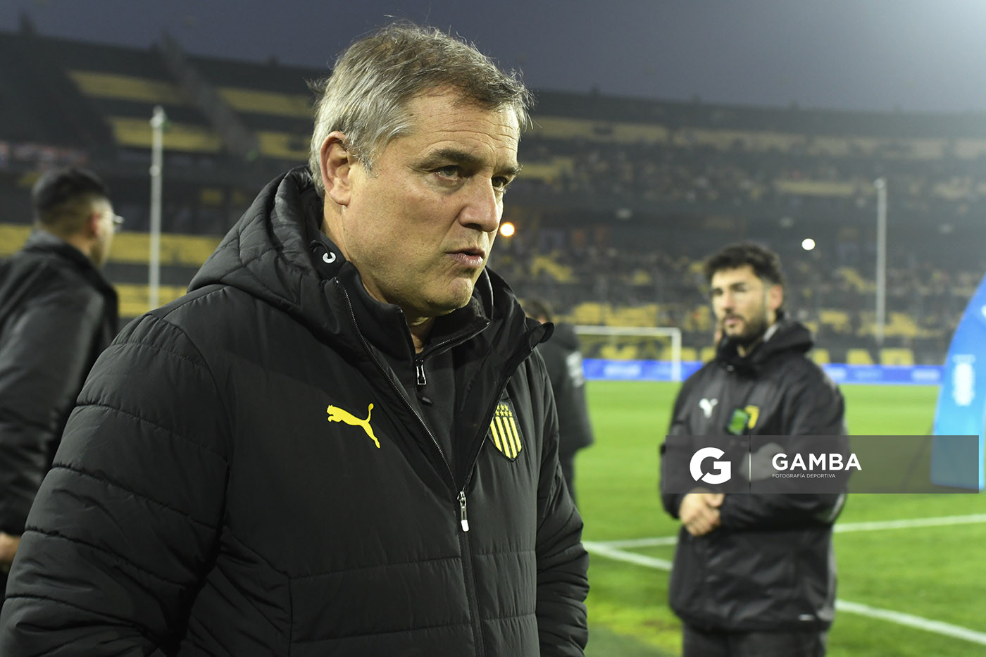 Diego Aguirre, director técnico de Peñarol, Liga AUF Uruguaya. Estadio Campeón del Siglo.