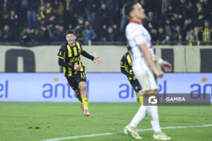 Cristian Leonel Jaime, de Peñarol, Liga AUF Uruguaya. Estadio Campeón del Siglo.