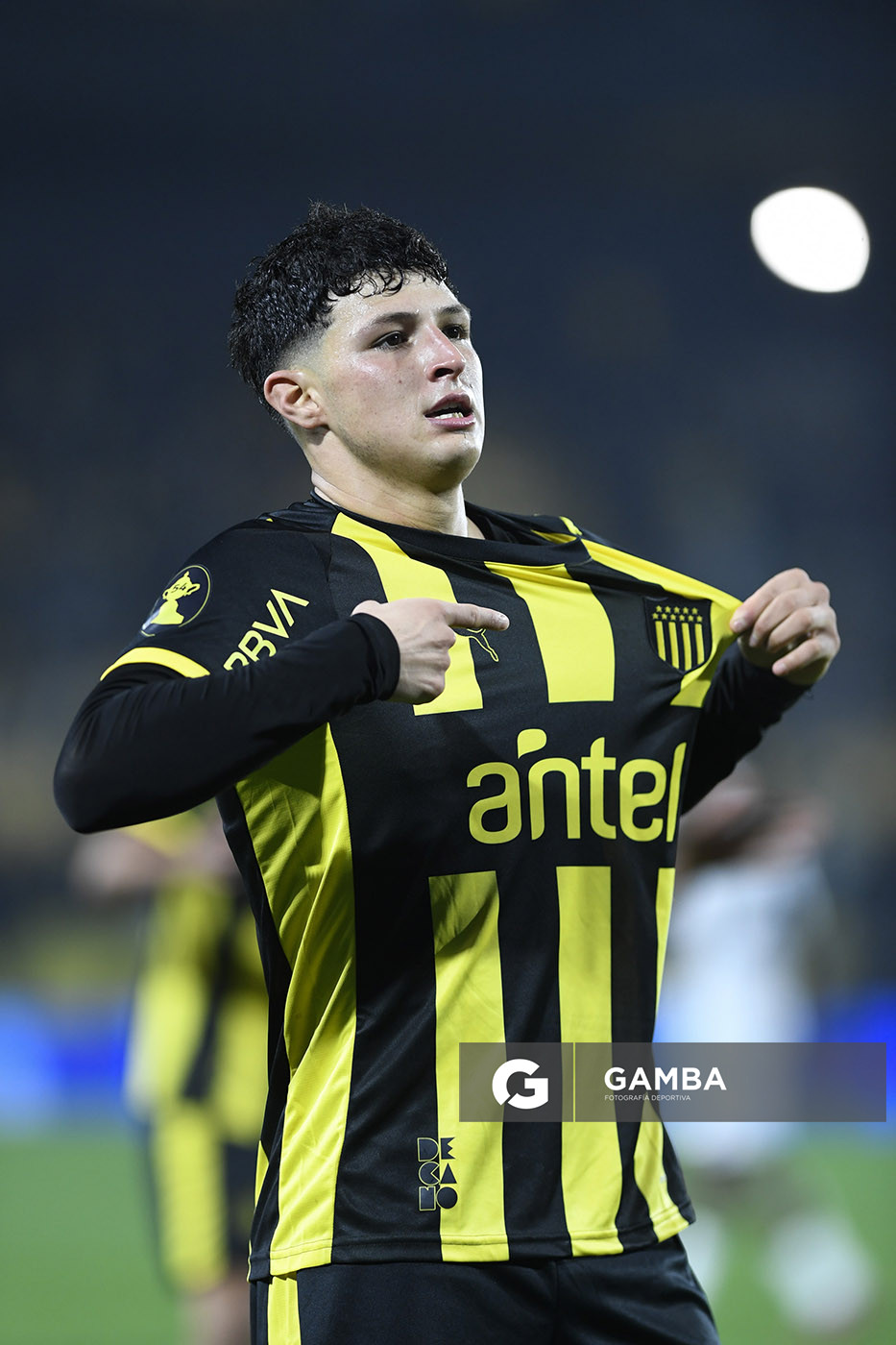 Cristian Leonel Jaime, de Peñarol, Liga AUF Uruguaya. Estadio Campeón del Siglo.