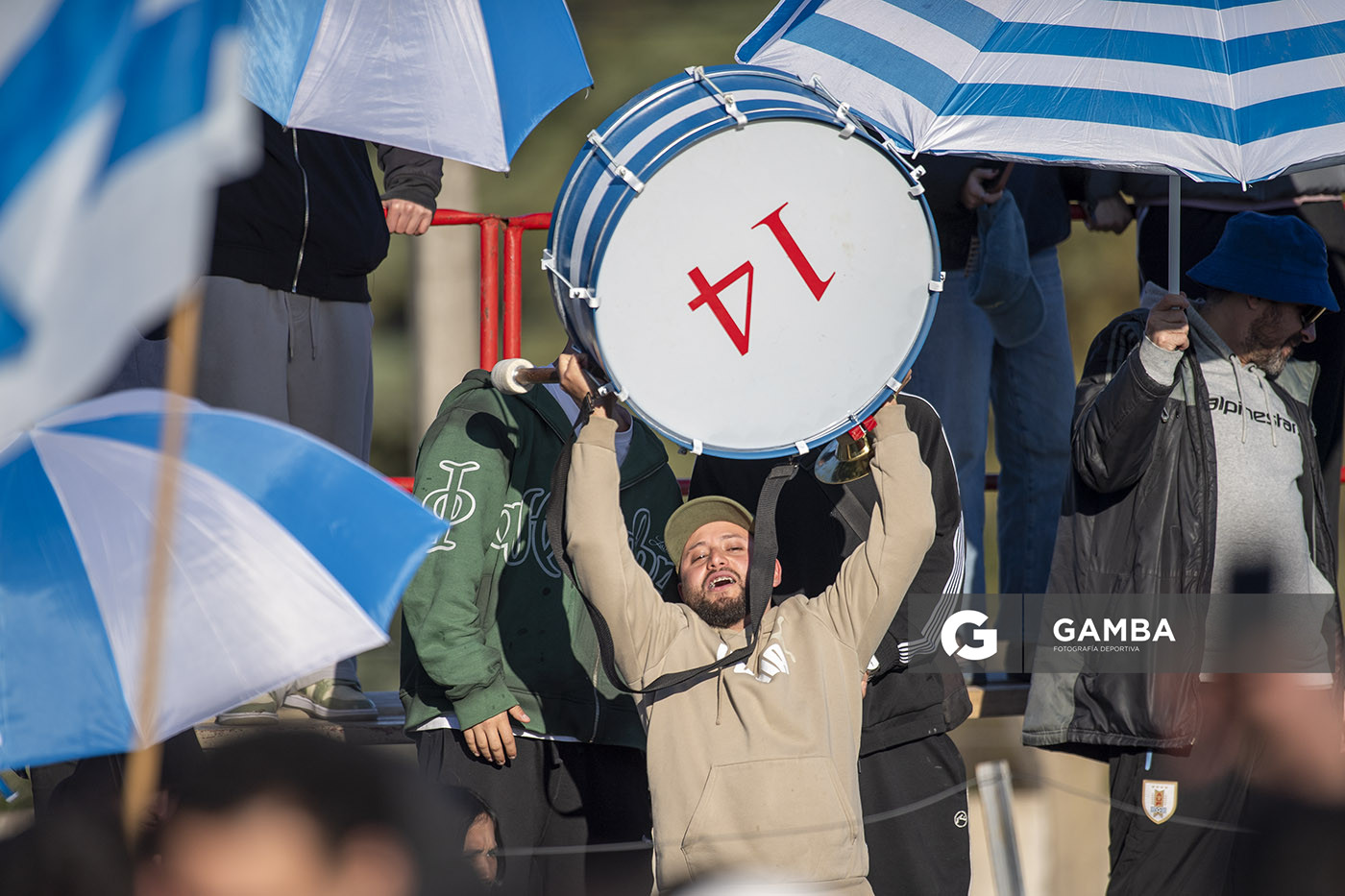 Hinchas de Libertad. 22ª Copa Nacional de Clubes.
