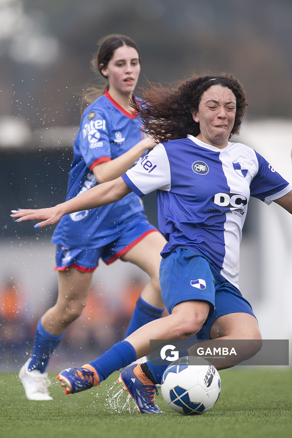 Yesika Guadalupe, de Granjeros, Campeonato Minuano Femenino. Estadio Juan Antonio Lavalleja.