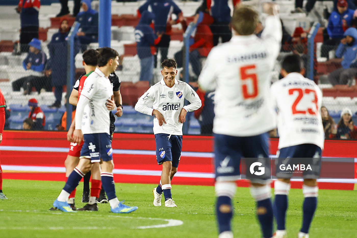 Rubén Botta, de Nacional, Liga AUF Uruguaya. Estadio Gran Parque Central.
