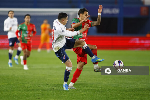 Facundo Muñoa, de Boston River, Liga AUF Uruguaya. Estadio Gran Parque Central.