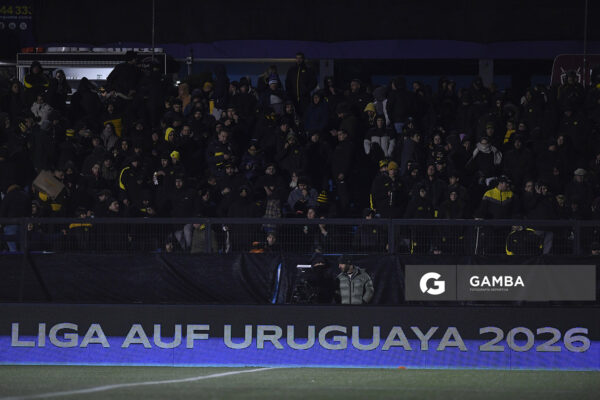 Partido Suspendido. Liga AUF Uruguaya. Estadio Charrúa.